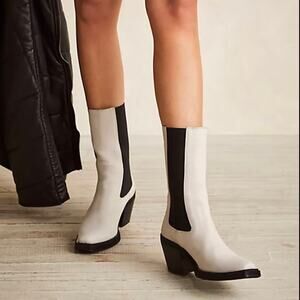 Free People Huntley High Ankle Boot Bone size 40